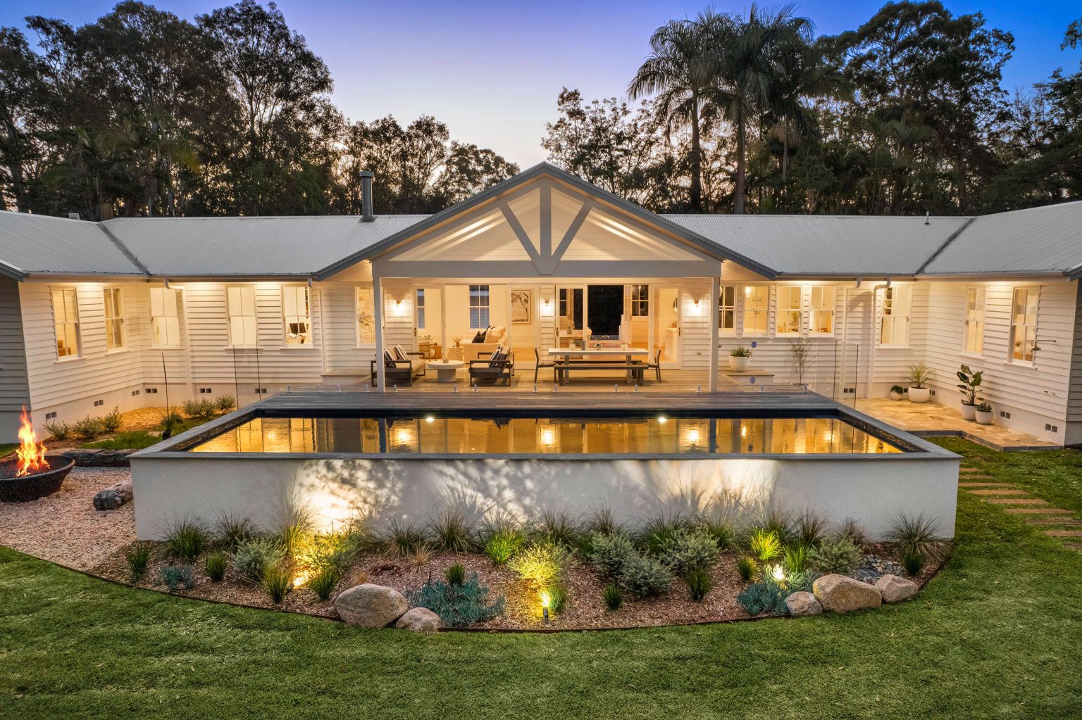 custom home building - sunshine coast custom home
