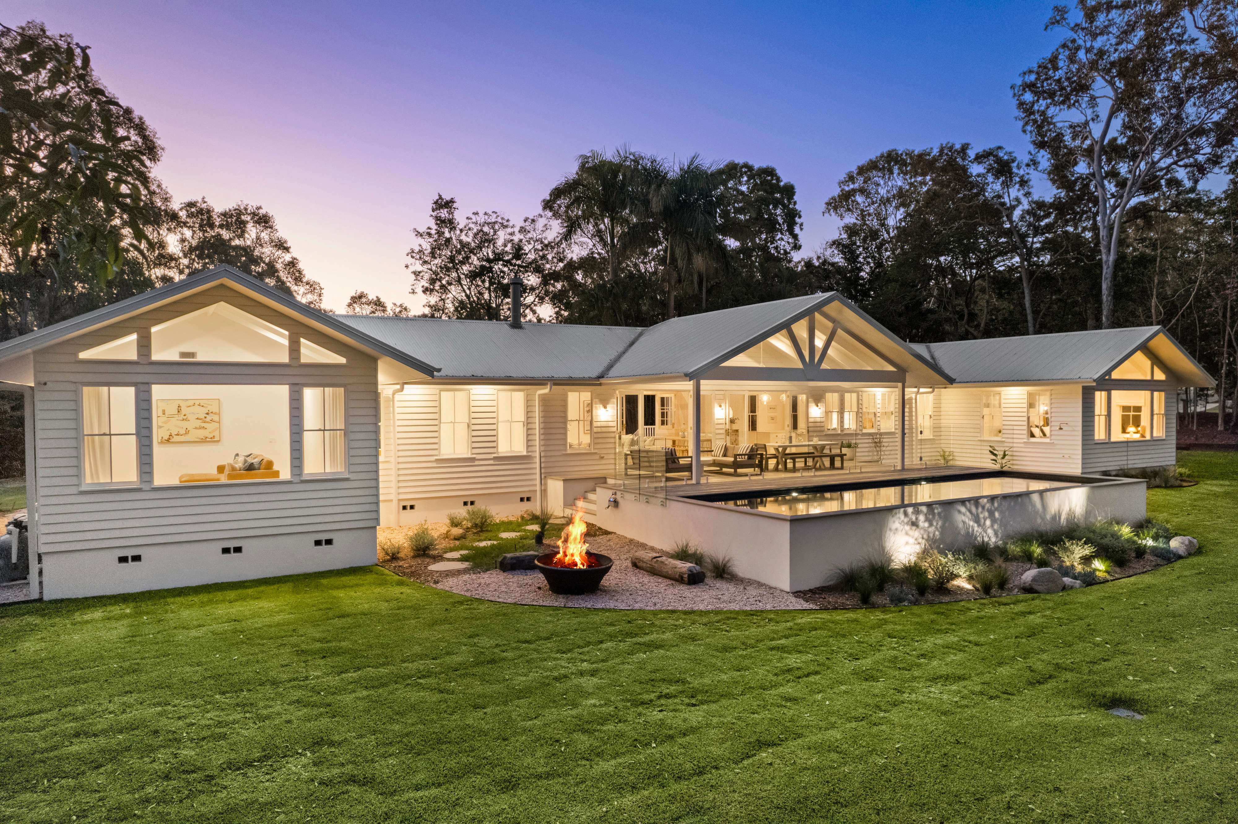 Lake Weyba - Hamptons Style Custom Build