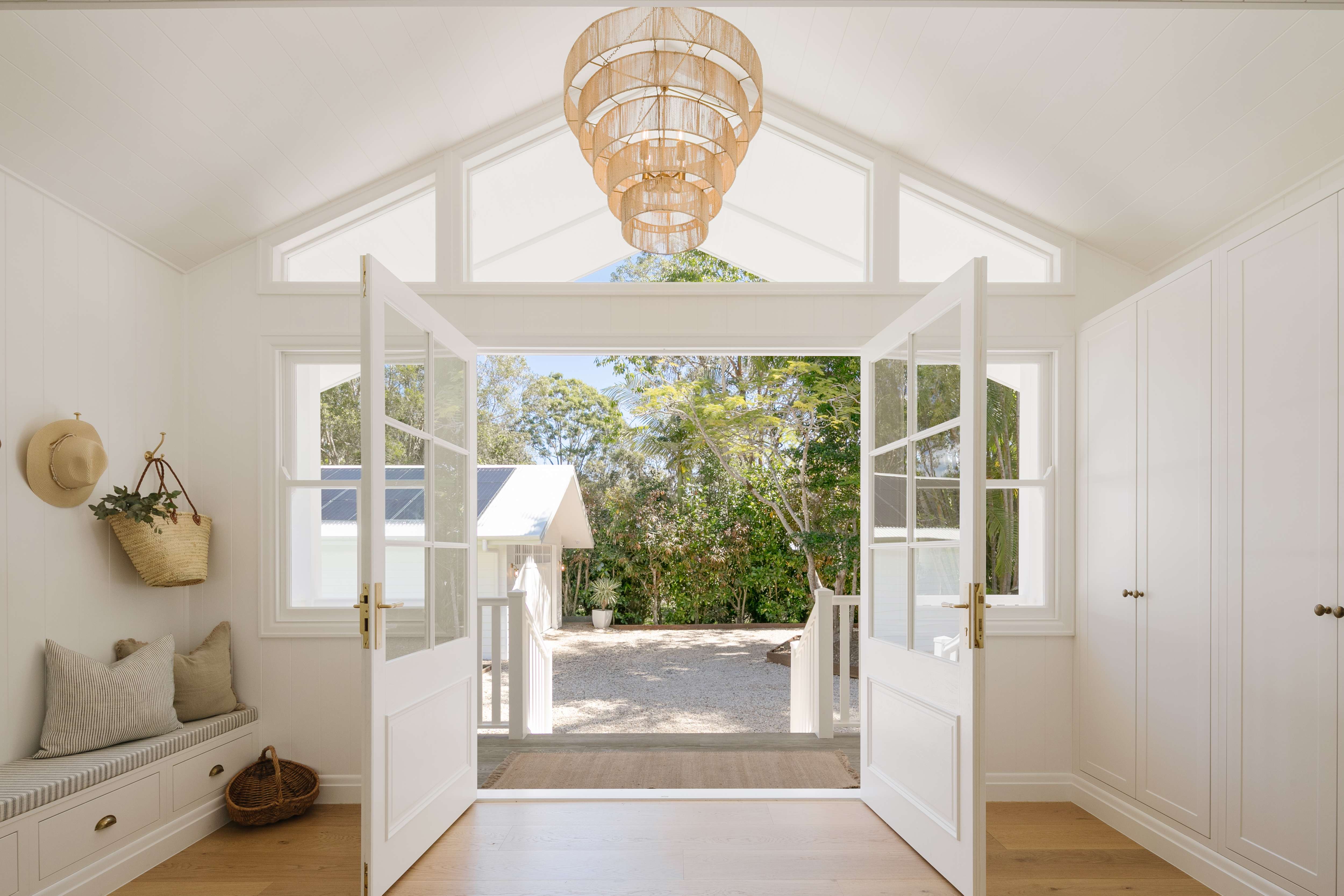 Lake Weyba - Hamptons Style Custom Build