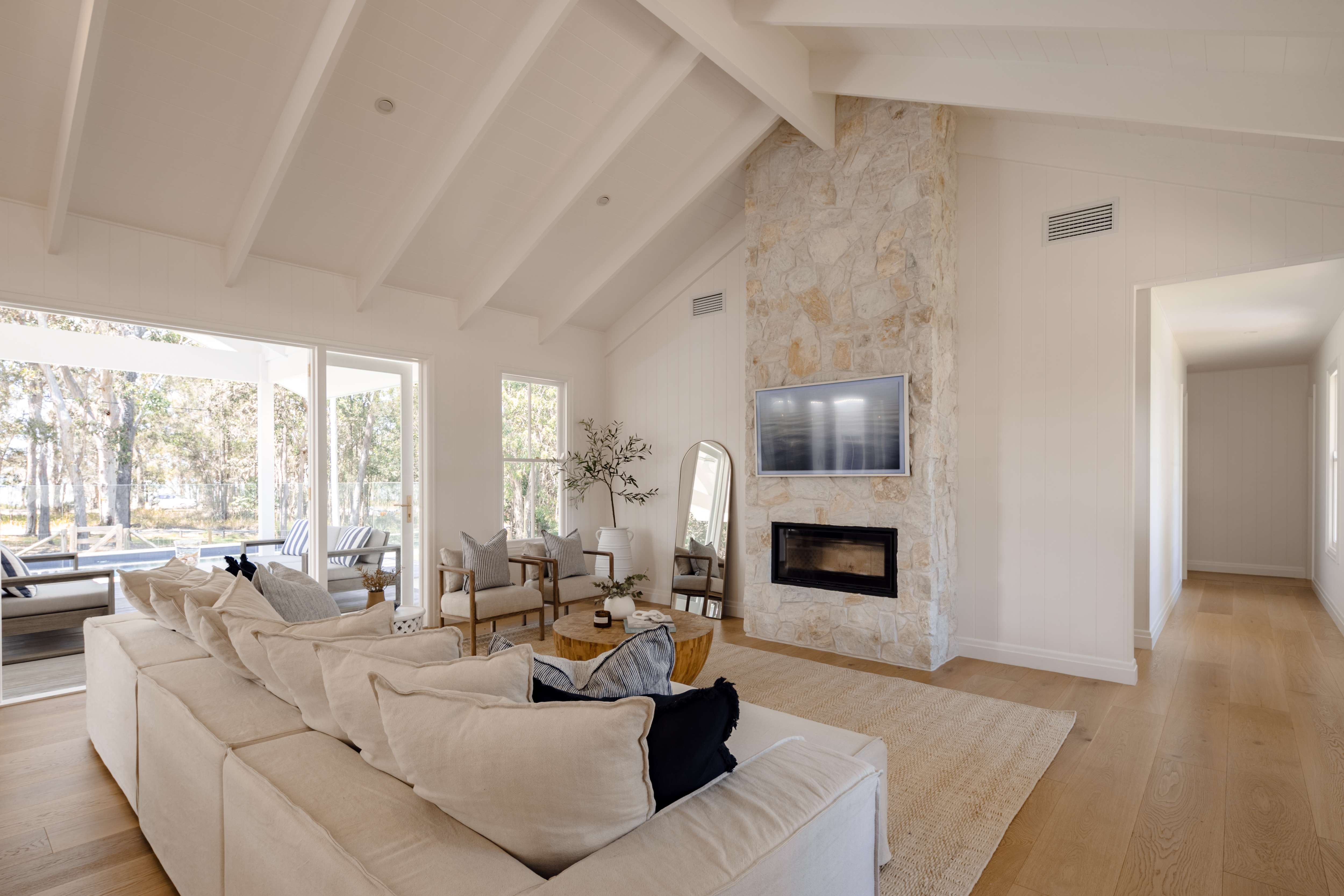 Lake Weyba - Hamptons Style Custom Build