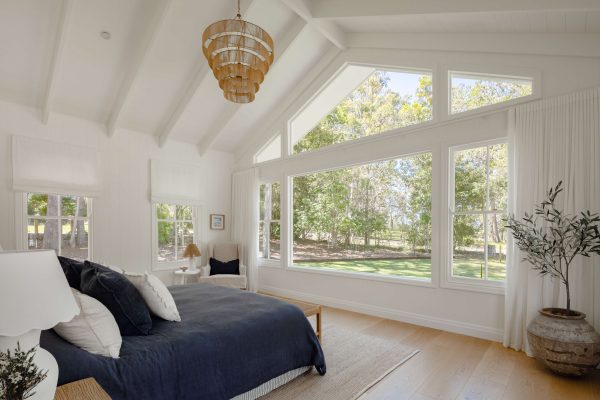 Lake Weyba - Hamptons Style Custom Build